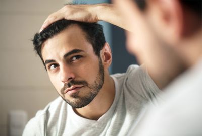 Quels sont les risques d’une greffe de cheveux à l’étranger ? - Quels sont les risques d’une greffe de cheveux à l’étranger ? - Phoenix Esthetic