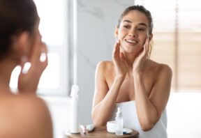 Comment faire un nettoyage de peau professionnel ? - Comment faire un nettoyage de peau professionnel ? - Phoenix Esthetic